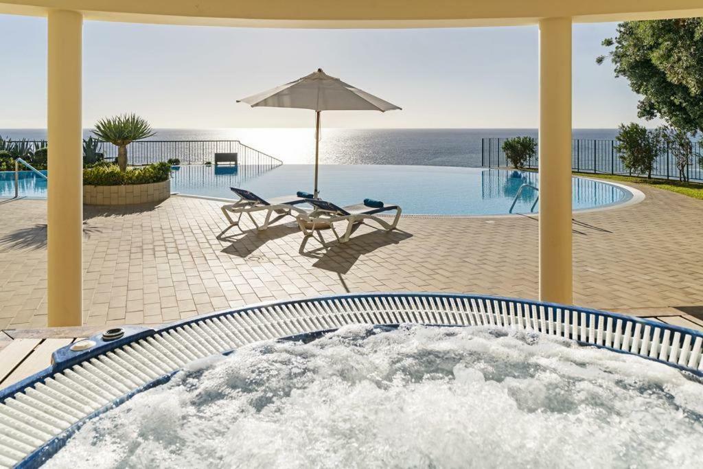 Formosa Infinity Pool Apartment Фуншал Экстерьер фото
